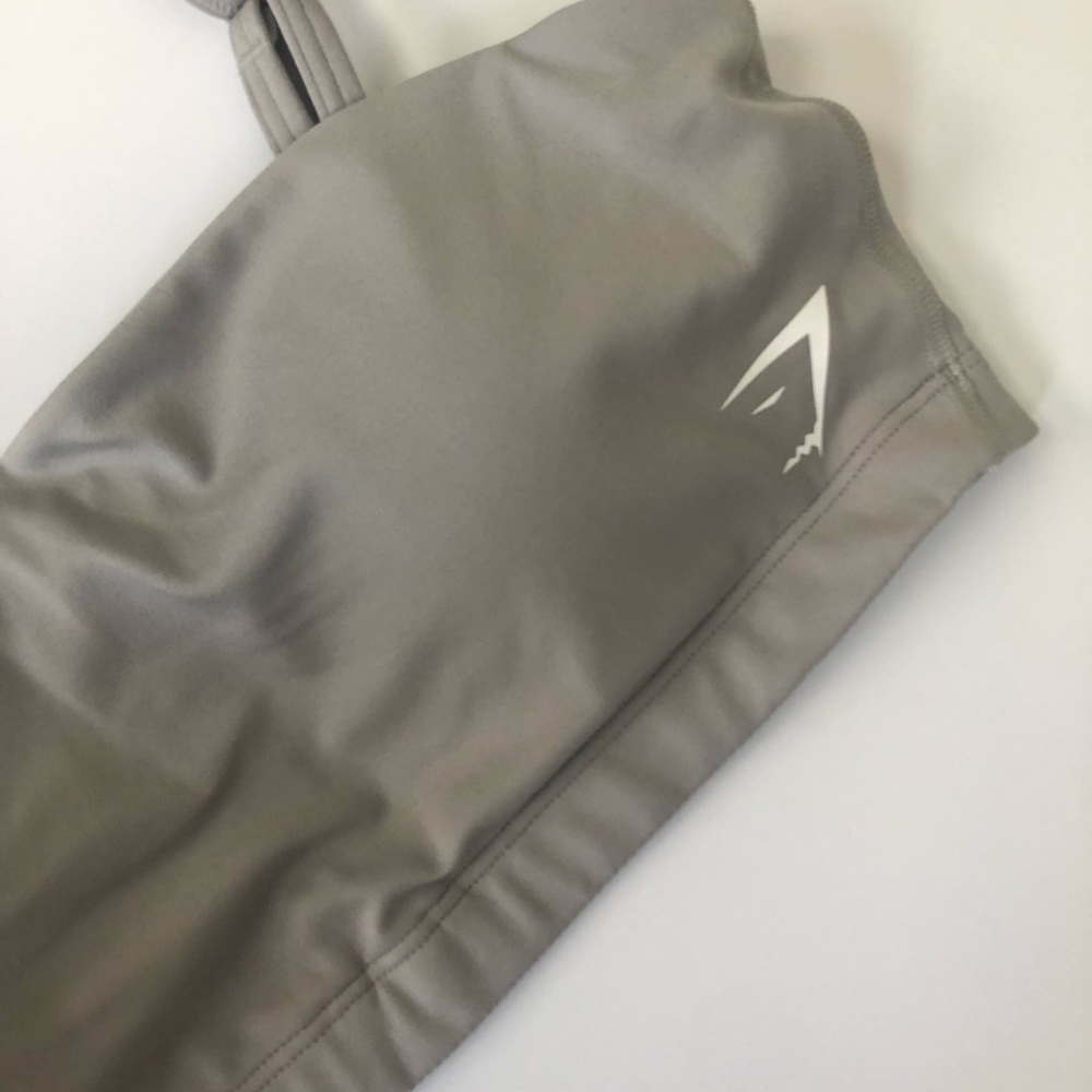 Gymshark M Training Bandeau Sports Bra - Picture 2 of 5